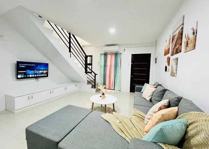 Casa vacanze Cozy 3br House For Groups With Ac Wifi Free Parking